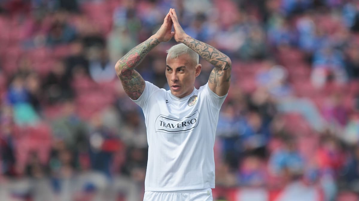 Tras el saludo de la U: ¿Qué dicen los hinchas azules sobre un posible regreso de Eduardo Vargas?