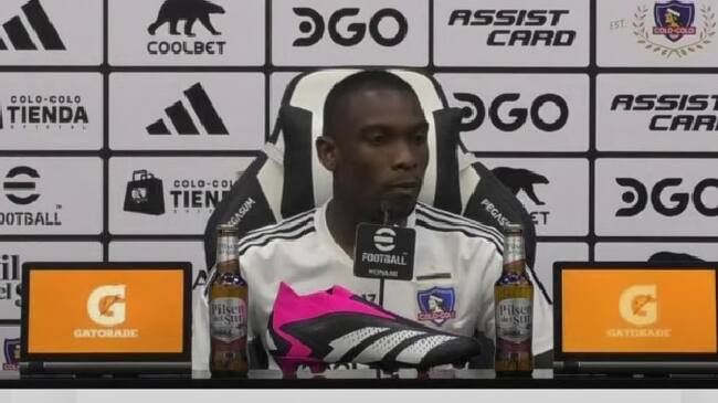 Fabián Castillo analiza su adaptación en Colo Colo: "Me falta entenderme con algunos compañeros, no es tan fácil"
