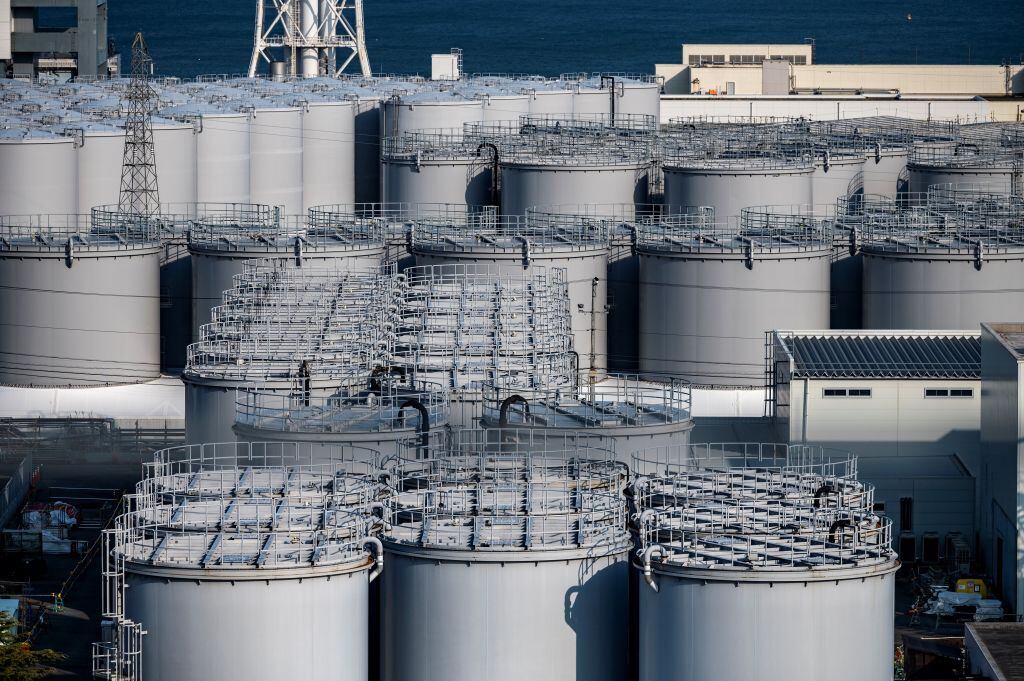 Los envases que almacenan el agua contaminada de la central de Fukushima