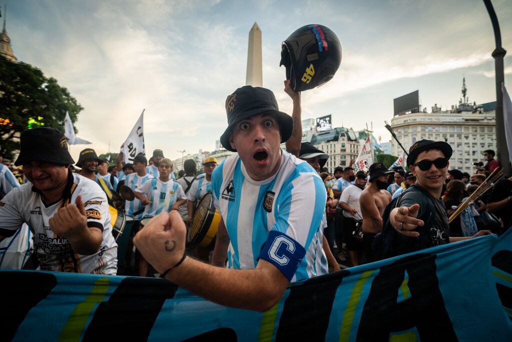 Hinchas piden justicia por la muerte de Diego Armando Maradona