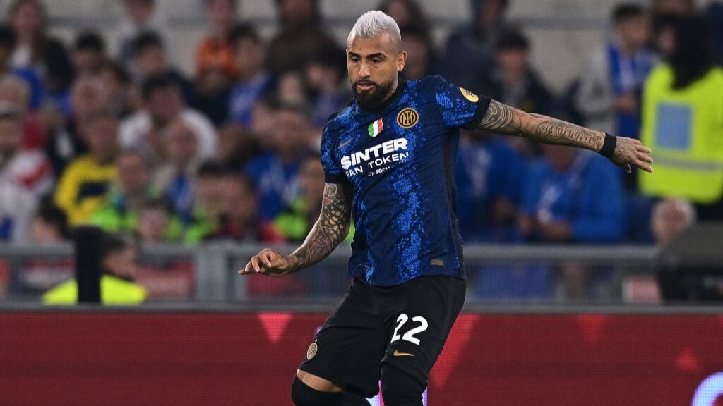 El Rey vuelve a Italia para finiquitar su salida del Inter: ¿Cuándo podría debutar Arturo Vidal en Flamengo?