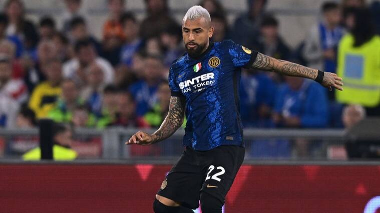 El Rey vuelve a Italia para finiquitar su salida del Inter: ¿Cuándo podría debutar Arturo Vidal en Flamengo?