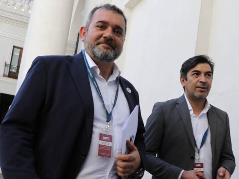 Directiva del Partido de la Gente se desmarca de sus diputados que buscan censurar 13 comisiones de la Cámara