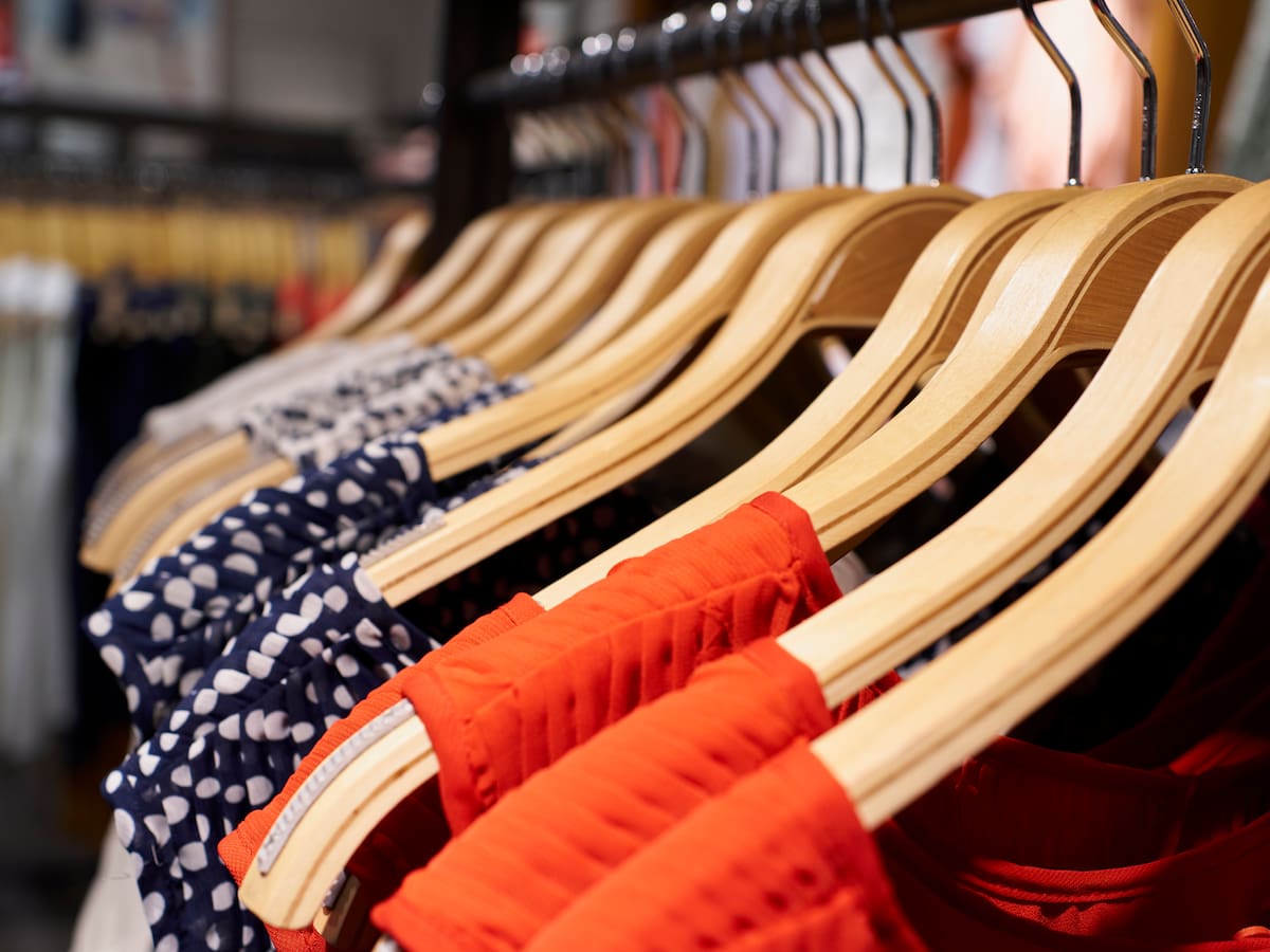 El fenómeno ya llegó a Chile: así está cambiando la forma en que consumimos ropa
