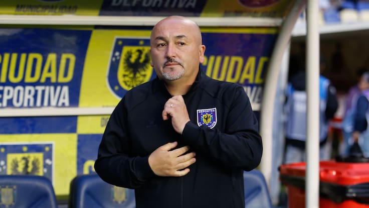 La incomodidad del DT de Deportes Concepción con Parisi usando la camiseta del club: “El fútbol es transversal”