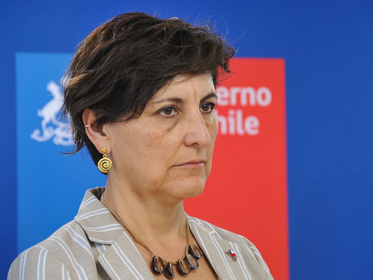 Por “telefonazo” en cirugía de su madre: querella contra Ximena Aguilera queda en manos de fiscal de Alta Complejidad