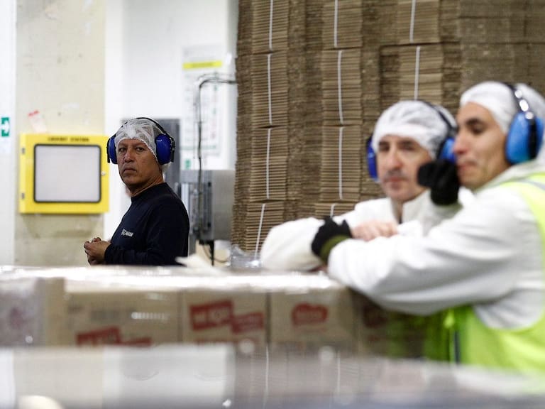 Imacec de febrero creció 2,7%, de acuerdo con el Banco Central