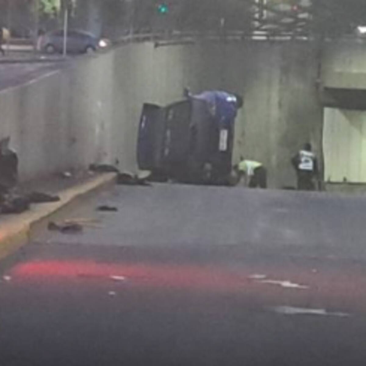 Accidente automovilístico en Costanera Norte deja un muerto y cinco heridos en Recoleta