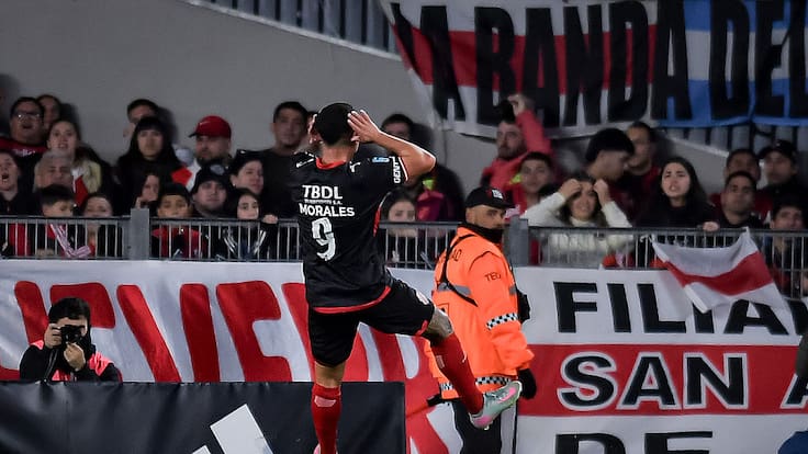 “Mi ídolo es Román...”: River cayó históricamente ante Barracas Central gracias a un ex Boca Juniors