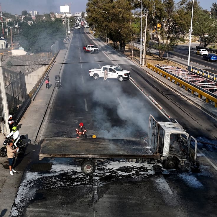 Caos en México: muerte del líder del cartel Jalisco Nueva Generación desata ola de violencia en diversos puntos del país