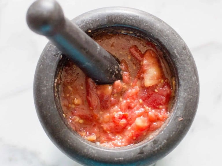 Cómo preparar Chancho en Piedra, la salsa chilena elegida la mejor del mundo
