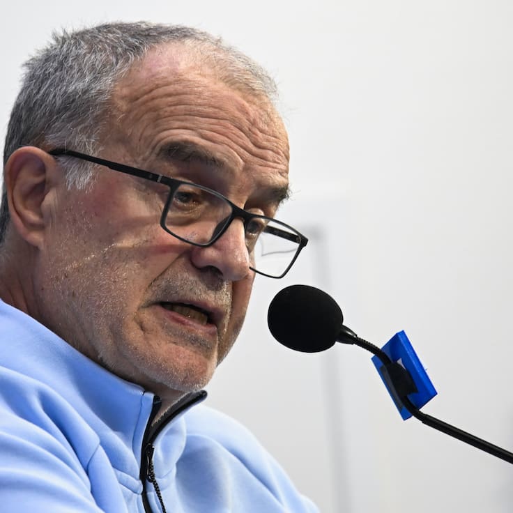 Marcelo Bielsa recibe una de las críticas más duras en Uruguay: “Gracias por lesionar jugadores”