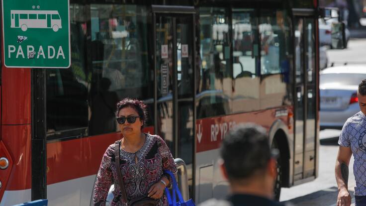 Ministro de Transportes y plan nocturno de seguridad: “Estamos introduciendo medidas que permitirán a los buses dejar a los pasajeros en las esquinas”
