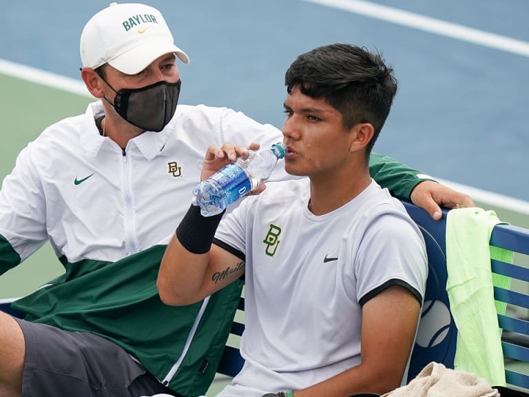 Suerte dispar en Ecuador: Matías Soto se metió en las semifinales del M25 de Portoviejo, mientras que Lama fue eliminado en cuartos