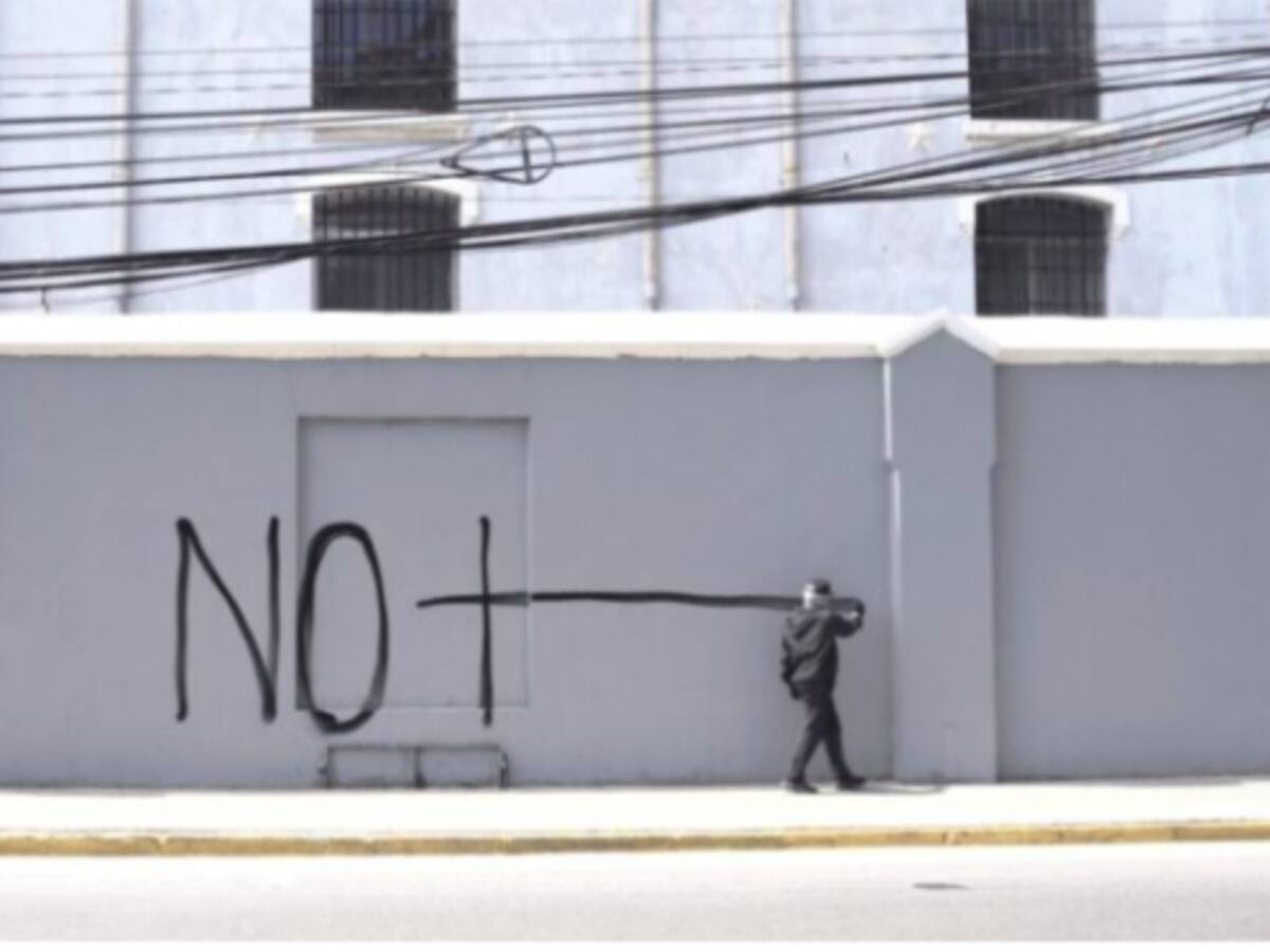 Fiscalía Regional de Valparaíso abre investigación contra artista que vandalizó monumento histórico como parte de su obra