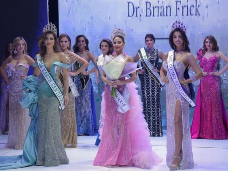 “Hay niñas mucho...” Ignacia Michelson gana el Miss Universo Santiago 2026 en medio de fuertes críticas