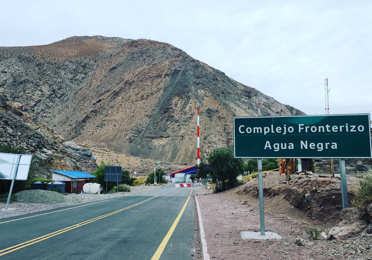 Cierran Paso Internacional de Agua Negra tras paso de sistema de frontal en la zona norte del país