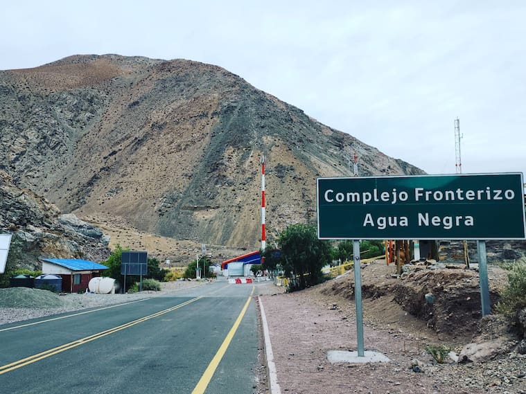 Cierran Paso Internacional de Agua Negra tras paso de sistema de frontal en la zona norte del país