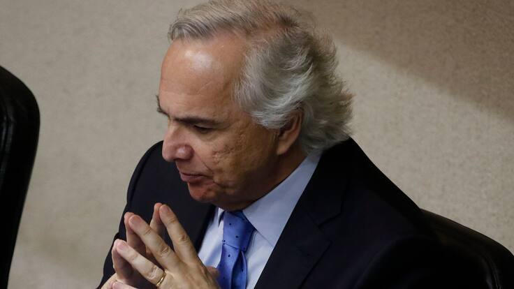 Andrés Chadwick anuncia acciones legales contra diputados que lo aluden en acusación constitucional a ministros de la Corte Suprema por caso Audios