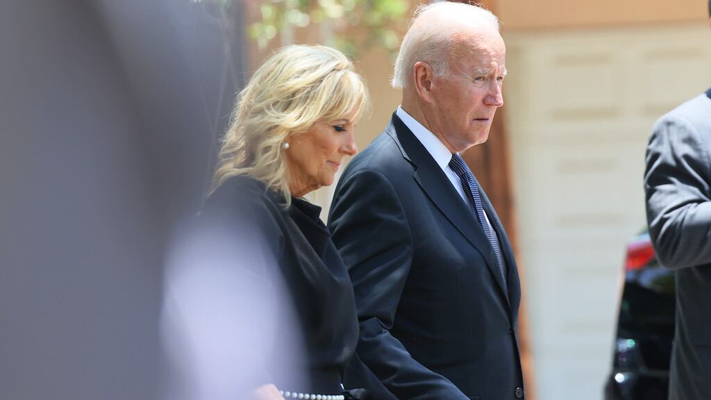 Biden visita colegio en Texas tras tiroteo