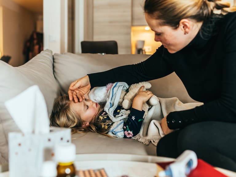 Influenza H3N2: ISP alerta por aumento acelerado de contagios y preocupa por su impacto en invierno