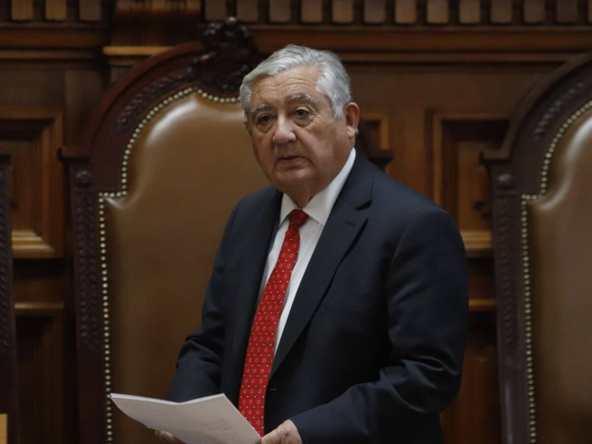 Presidente de la Corte Suprema destaca «desempeño, compromiso y dedicación» de Vivanco tras renuncia a la vocería