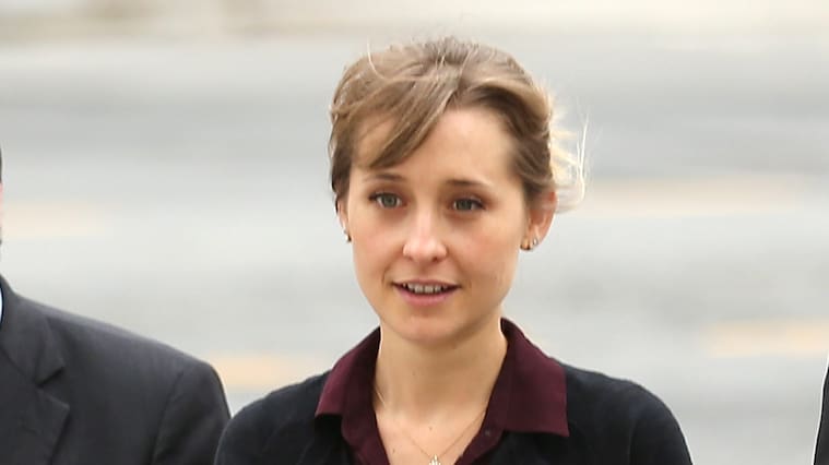 Actriz de Smallville, Allison Mack, irá a la cárcel