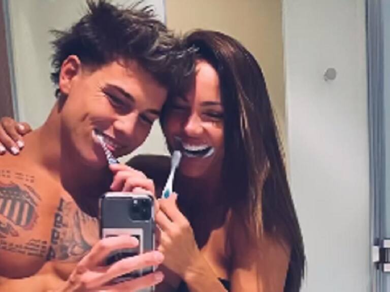 «Felicidades a la abuelita»: Recordada Pops de Mekano recibe crueles críticas por guapo novio menor