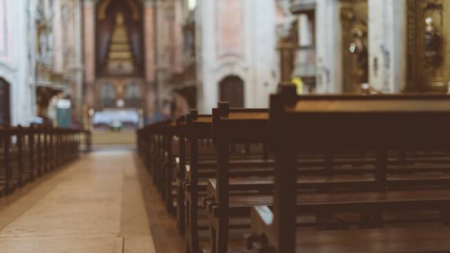 Demandaron al Opus Dei por abusos del sacerdote Carlos Rodríguez