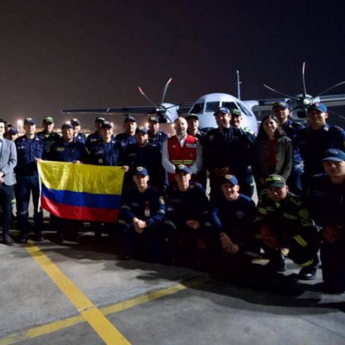 Incendios forestales: llega a Chile brigada de bomberos forestales colombianos