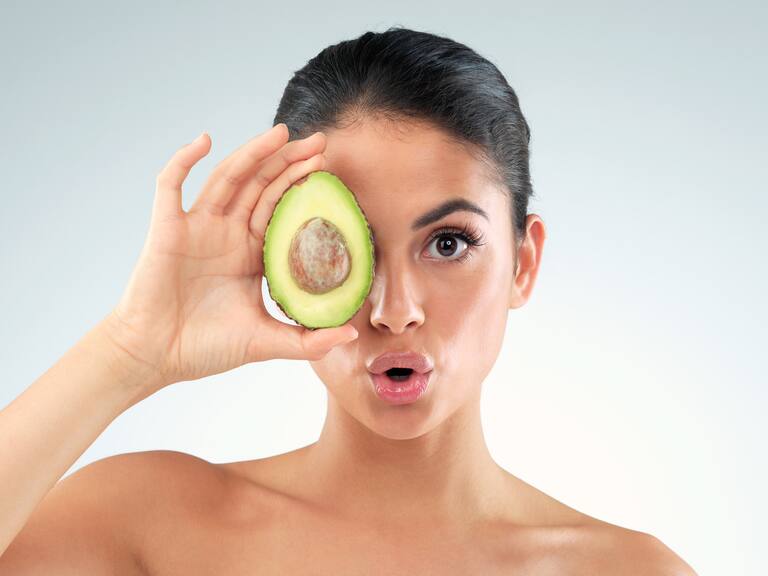 Expertos se ponen de acuerdo: estos alimentos antiedad pueden ayudarte a vivir más años