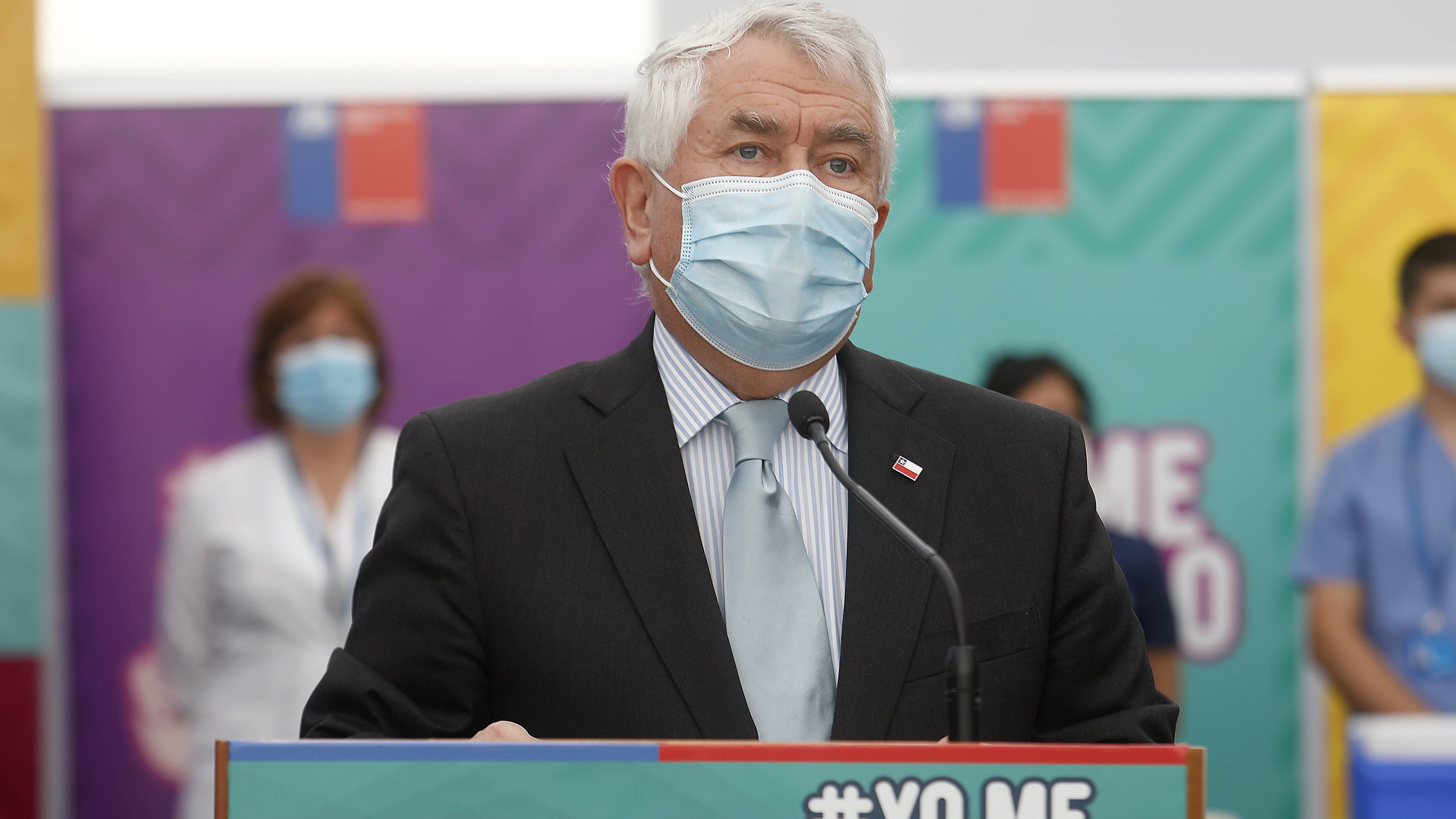 Ministro de Salud por vacunación Covid-19