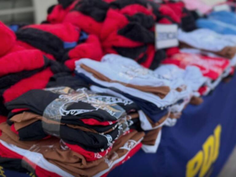 Desmantelan taller clandestino de falsificación de ropa en Cerrillos