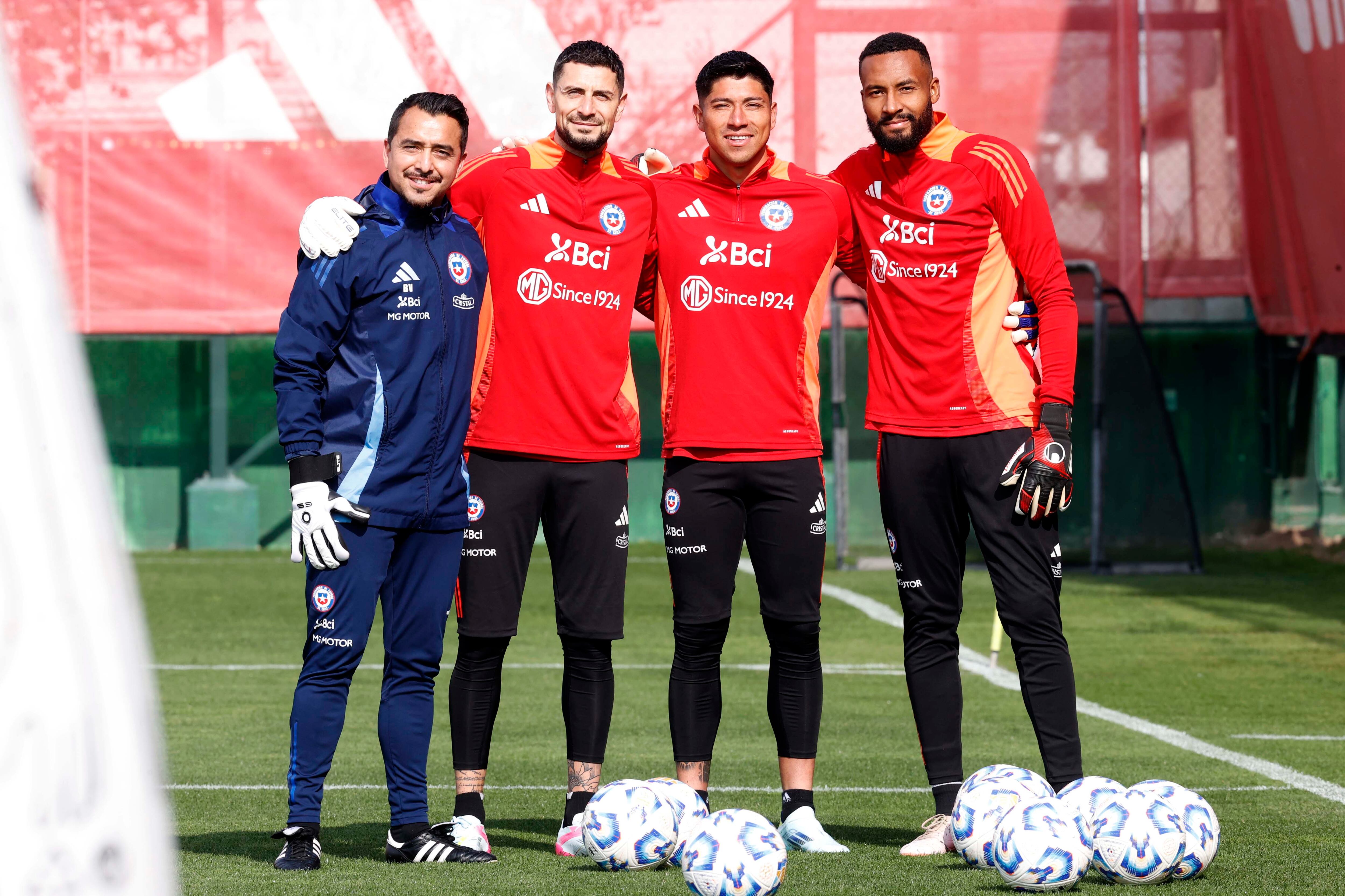 Carlos Parra – Comunicaciones FFCh