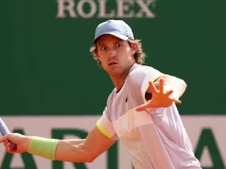 Nicolás Jarry irá este jueves por las semifinales del ATP 250 de Ginebra ante el noruego Casper Ruud, número 4 del mundo