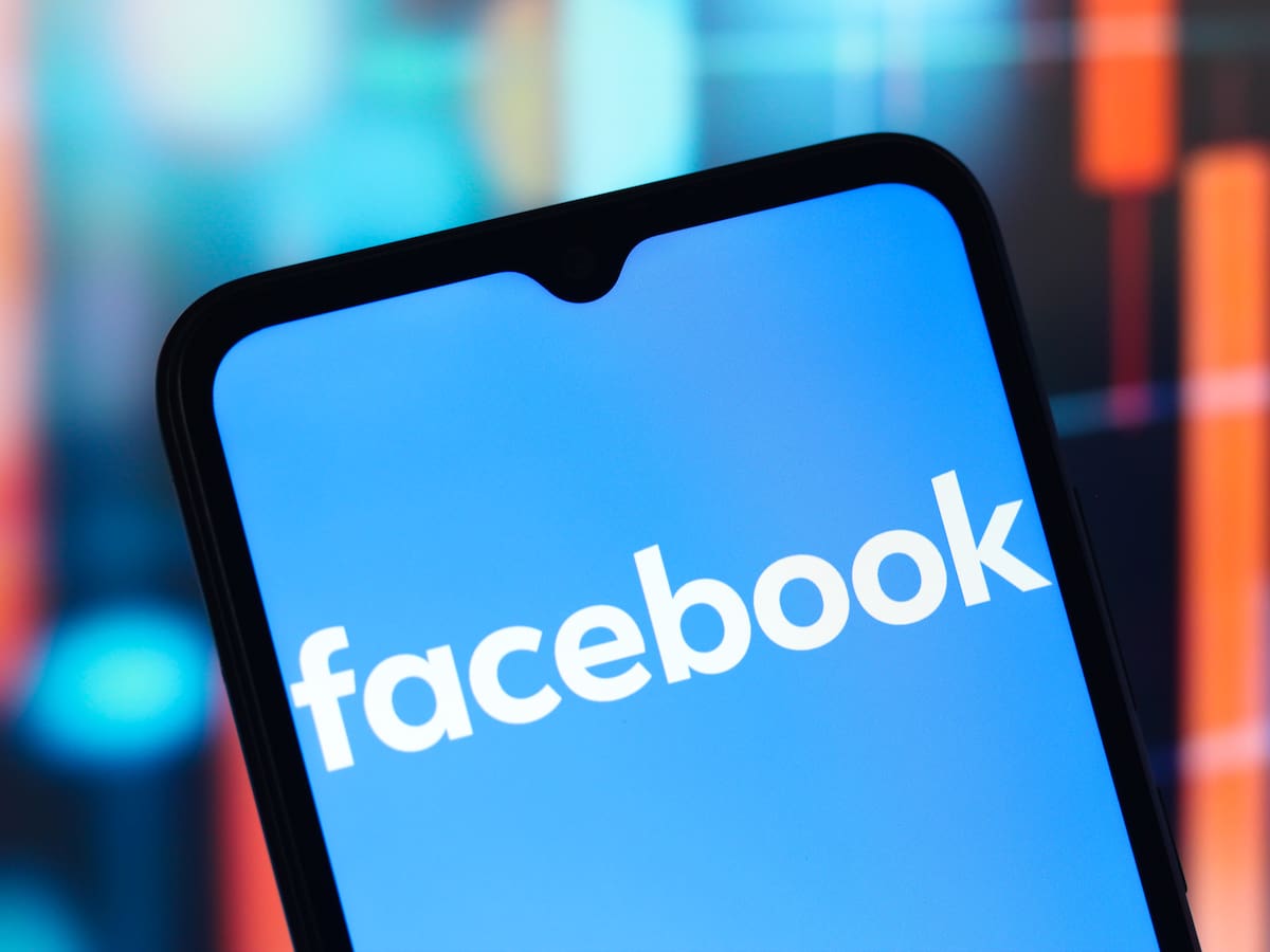 Meta elimina 10 millones de cuentas falsas en Facebook durante 2025: estos perfiles fueron borrados