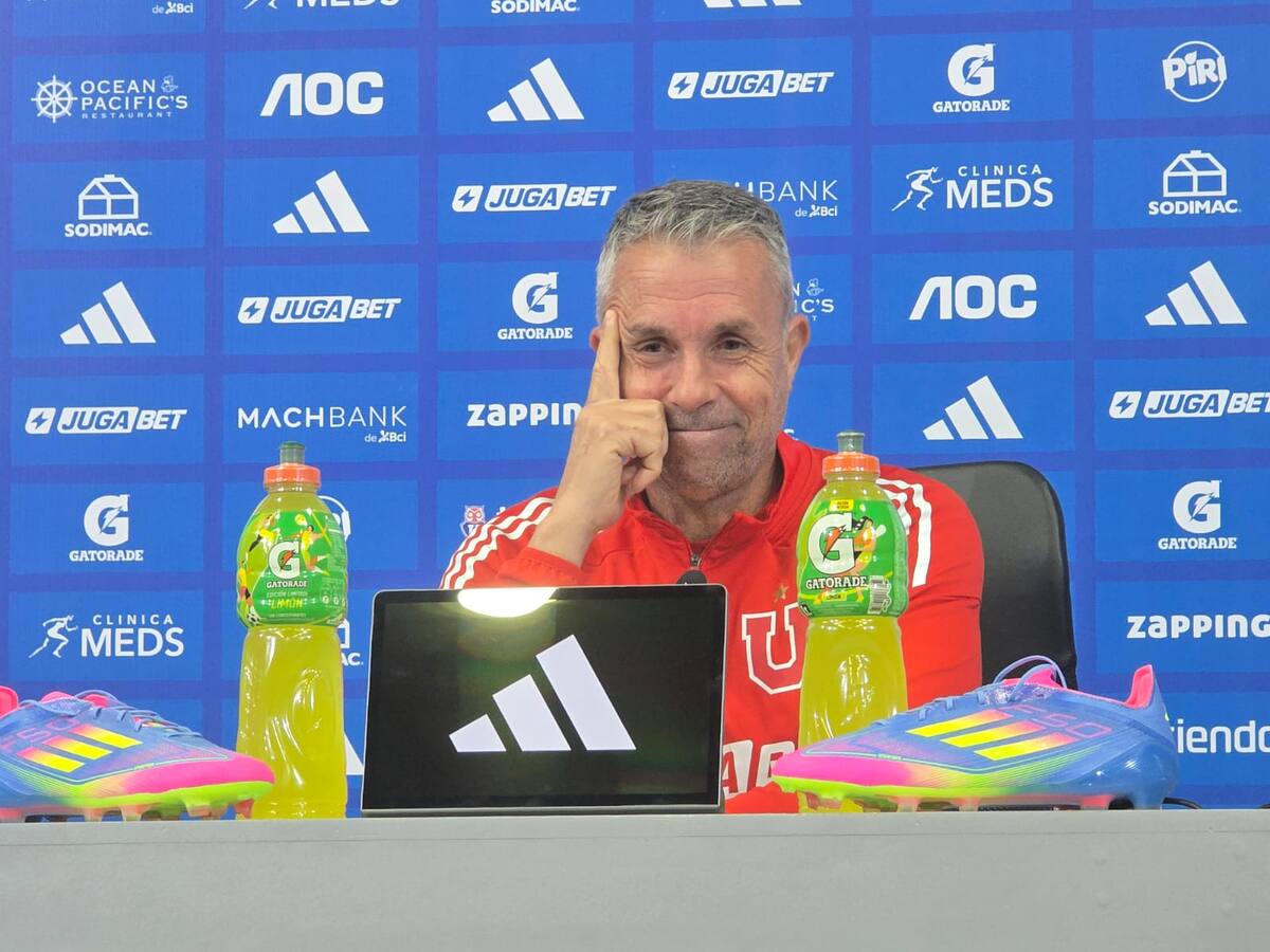 “Son gastos de energía extra”: Gustavo Álvarez apunta a la Copa Libertadores para explicar el “bajón” de la U