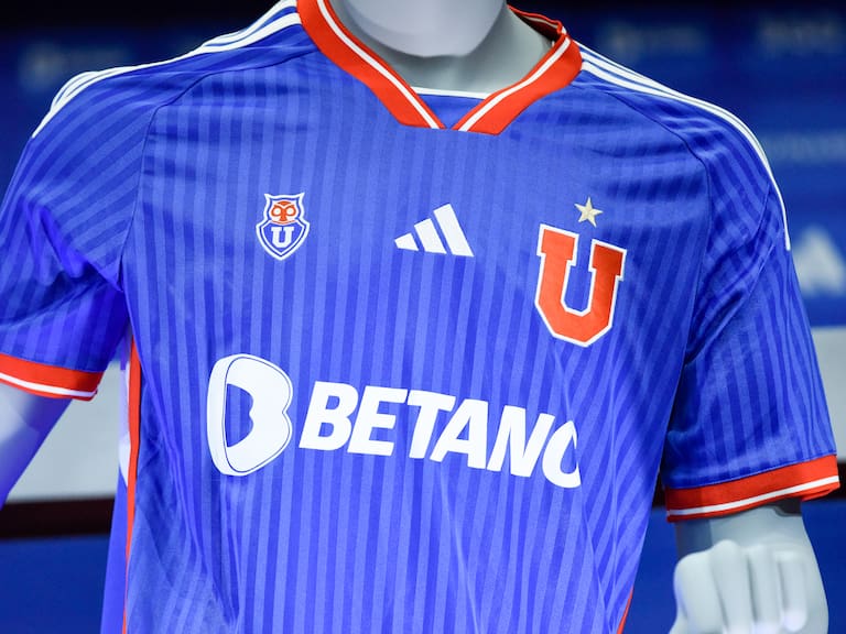 Azul Azul: segundo máximo grupo controlador de la U puso en prenda acciones del club