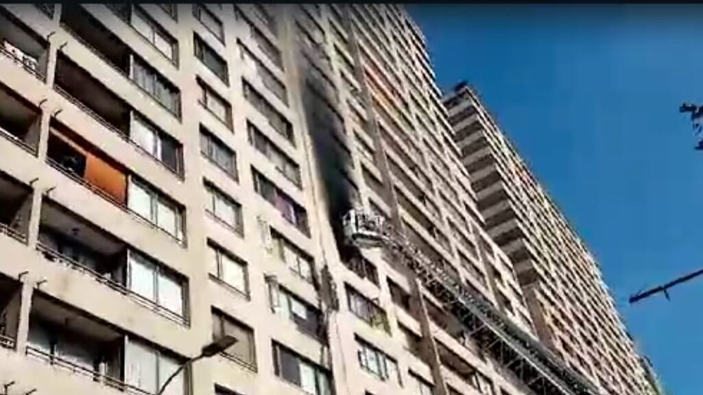 Incendio, Santiago Centro, eleuterio ramírez, arturo prat, 1024x576 jpg ok