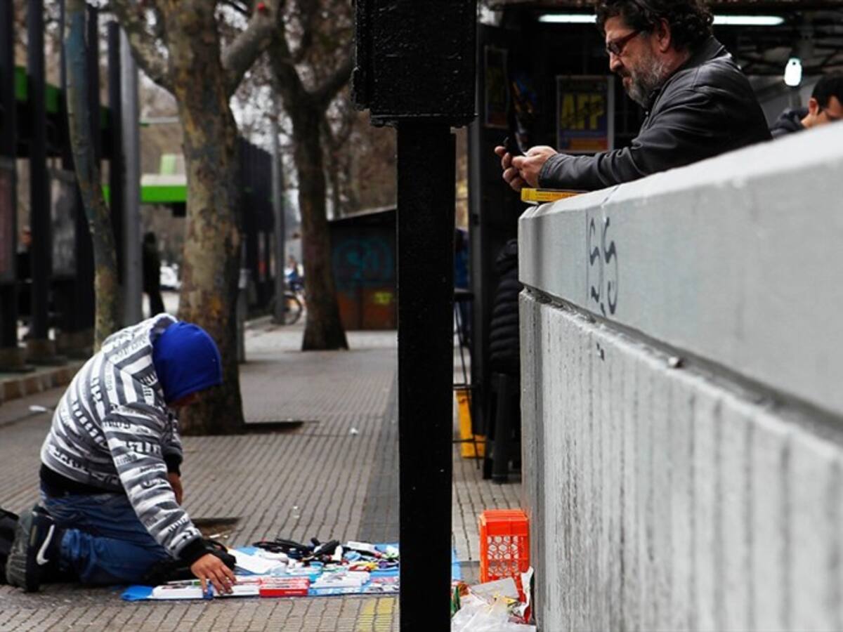 Tasa de ocupación informal fue de 30% en trimestre octubre-diciembre