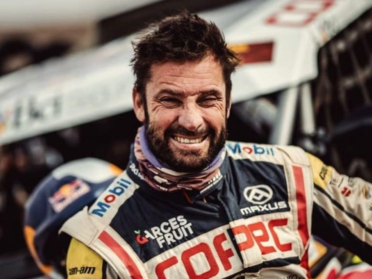 Francisco «Chaleco» López tras coronarse campeón en el Dakar: «Agradecerles por todo el apoyo y nos vamos con el oro para la casa»