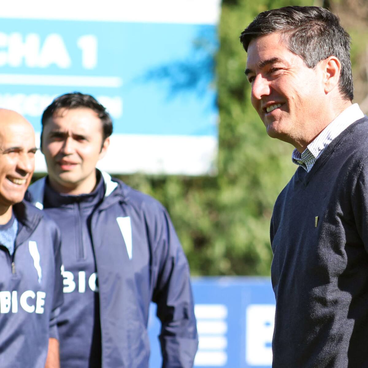 Presidente de la UC le responde a los hinchas por la falta de refuerzos: “Quizás no pueden entender lo que pasa”