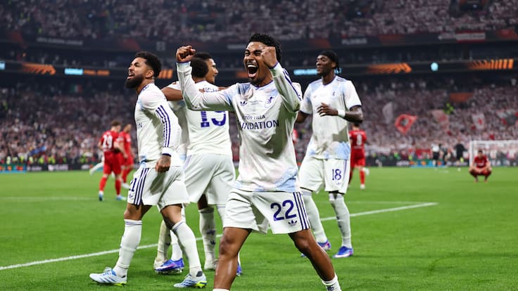 Unai Emery lo hizo de nuevo: Aston Villa arrasa al Friburgo y alza su primera Europa League