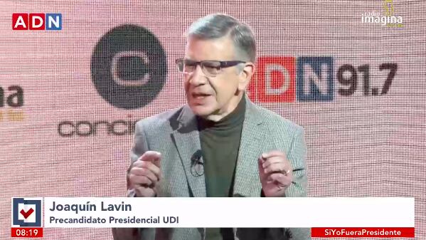 Joaquín Lavín: "Chile no quiere comunismo"