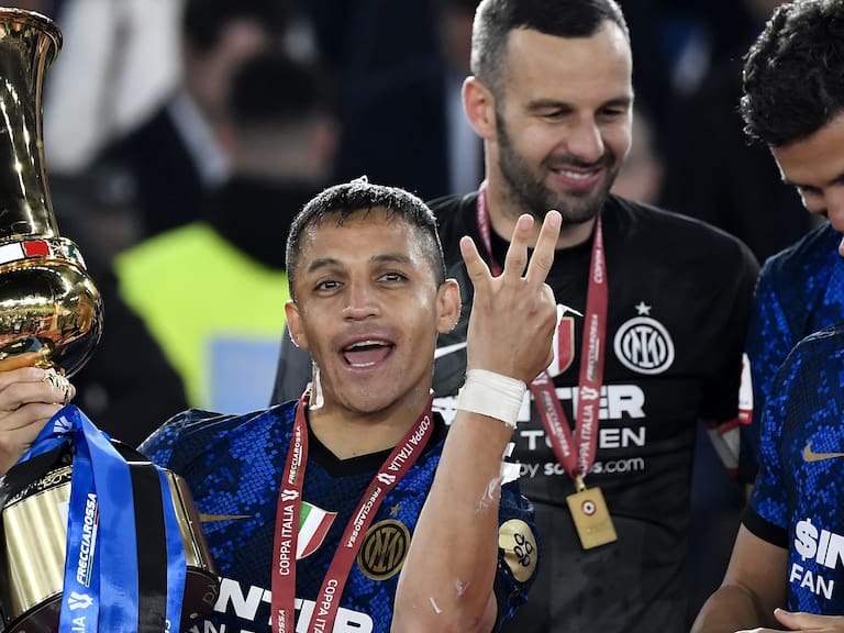 Prensa italiana apunta a la molestia del Inter por la «tranquilidad» de Alexis Sánchez en su salida