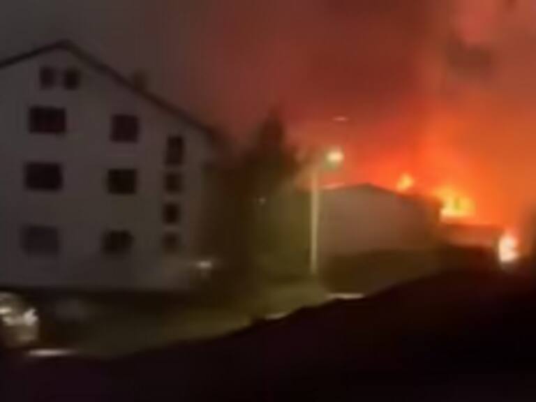 Tragedia en Macedonia del Norte: incendio en discoteca deja más de 50 muertos