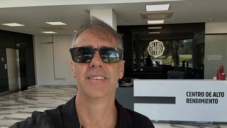 “Algún día voy a ser dueño de un club en Chile... Le hice una oferta a Fernando Felicevich, estamos en el tira y afloja”