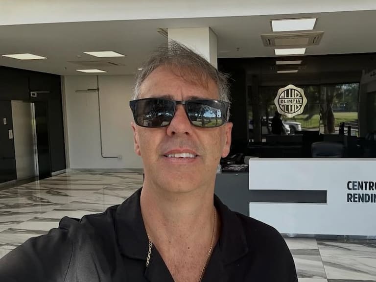 Instagram @regis_marques_oficial