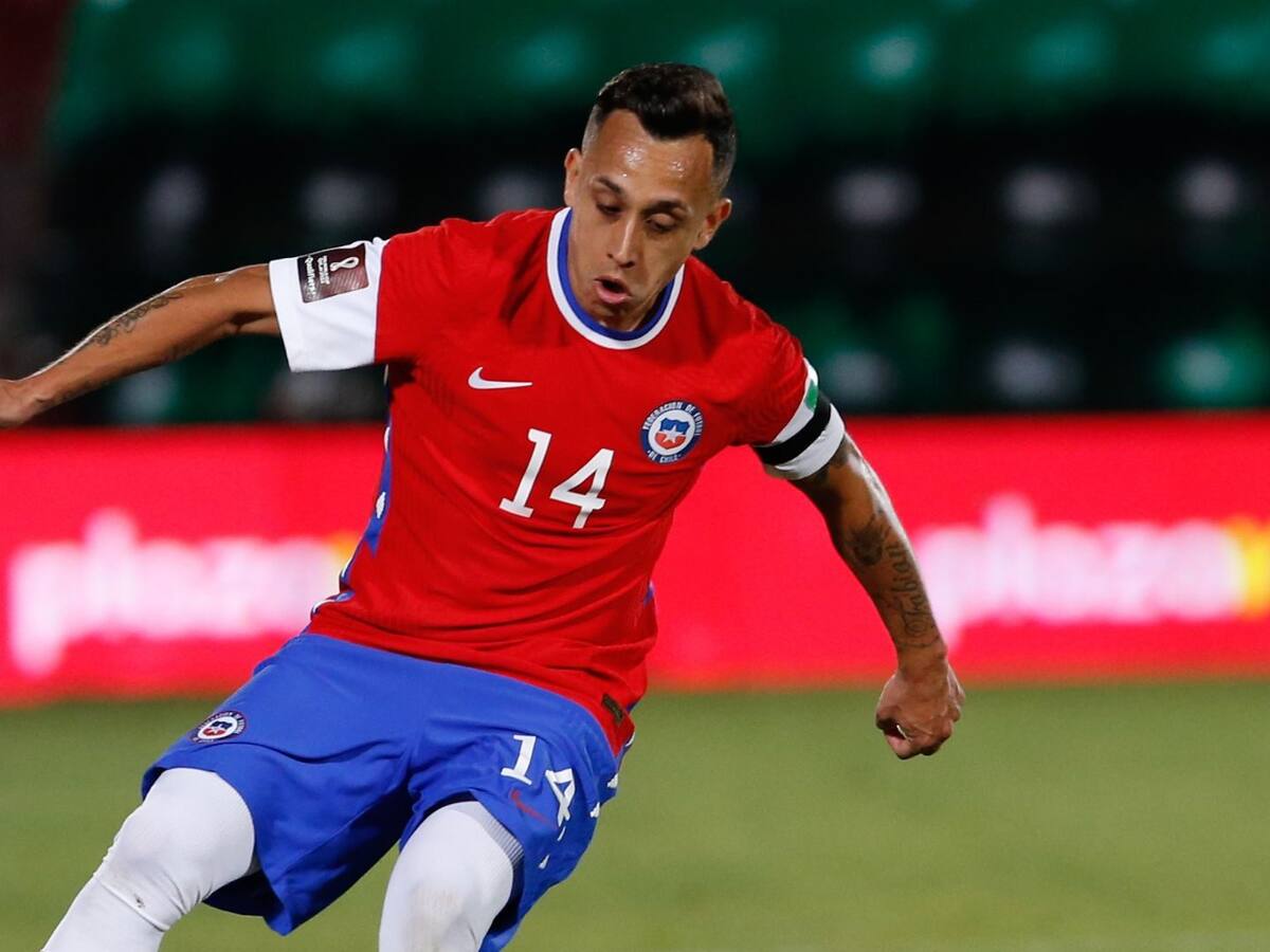 Alfredo Stöhwing y el posible arribo de Fabián Orellana a Colo Colo: «Es un gran jugador; pero no hemos conversado nada»
