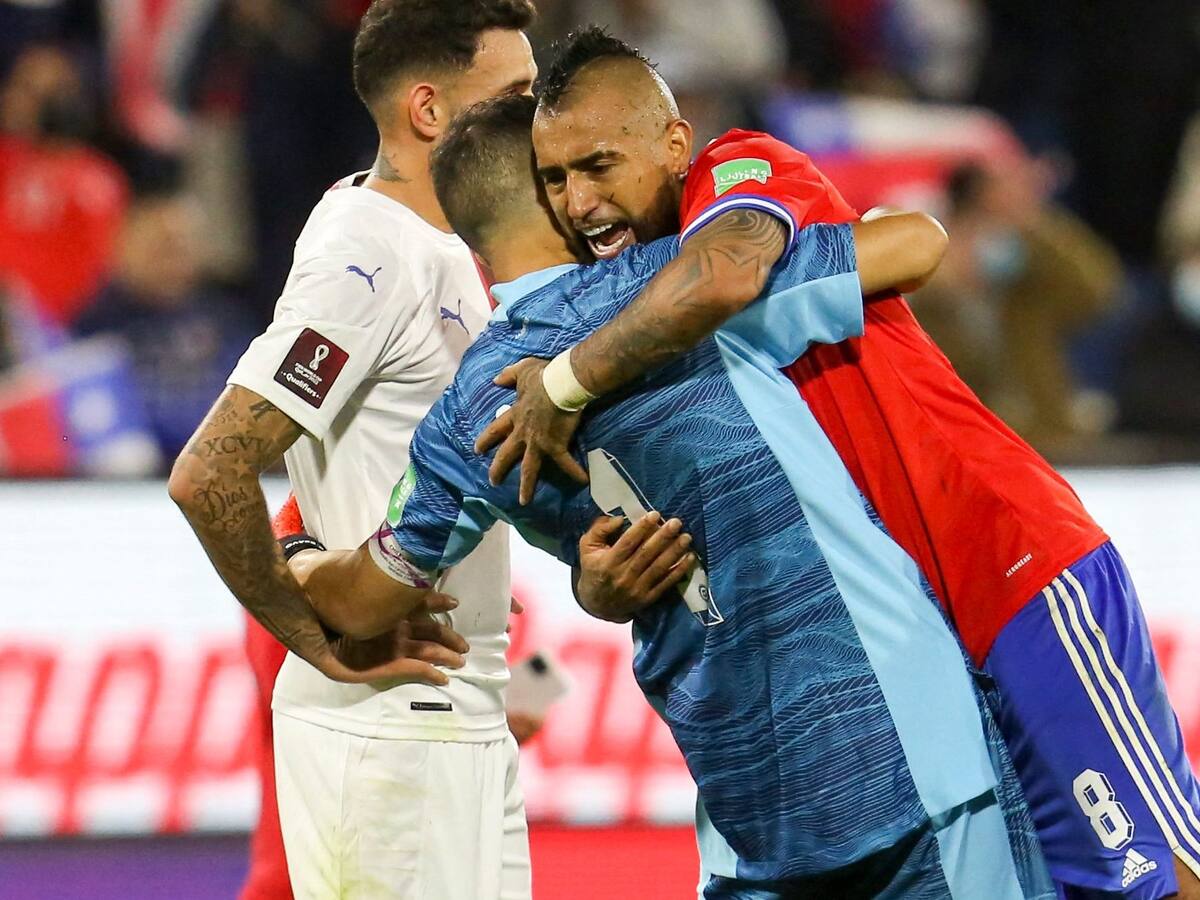 «Feliz cumple, Capi»: Vidal, Medel y resto del plantel de La Roja saluda a Claudio Bravo por su cumpleaños